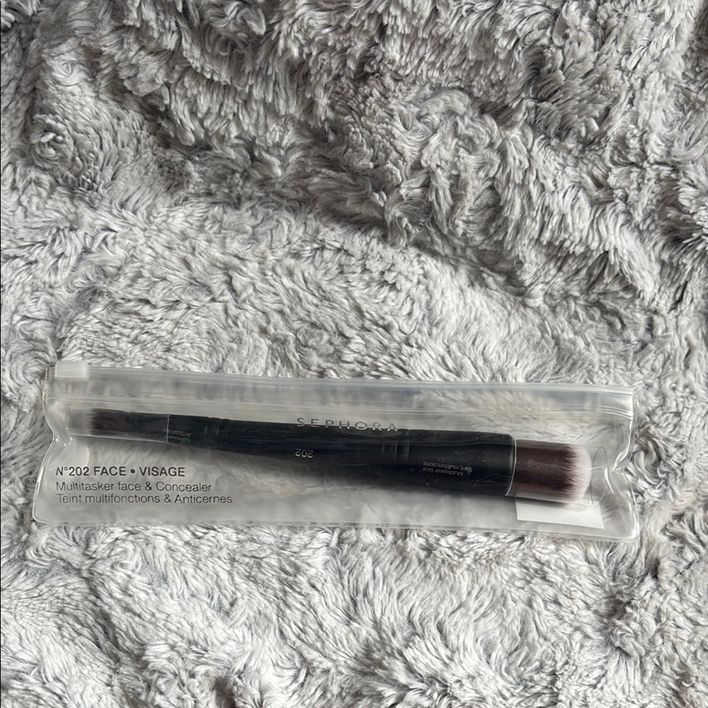 Sephora Multitasker Face & Concealer Brush - Black
